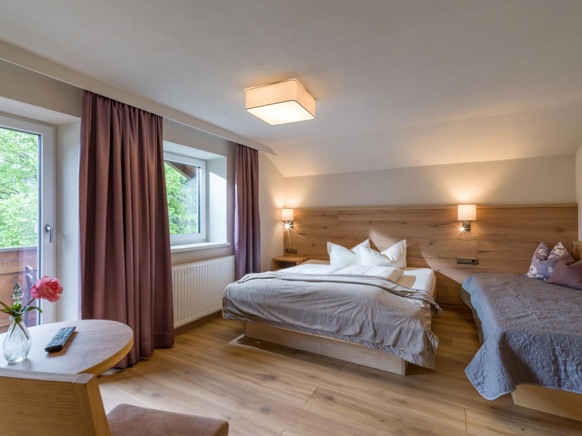 Apartments Rosenhof ไมย์อาโฮเฟิน ภายนอก รูปภาพ
